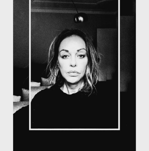 Meet your Posher, Renee - Picture 1 of 1